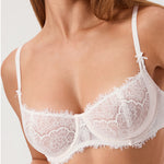 Women's Eyelash Lace Balconette Bra Coconut White @model_info:ESA3