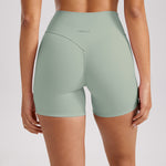 Women's High Waist No Front Seam Scrunch Butt Biker Shorts 5'' V-Back Scrunch Booty Gym Workouts Americano