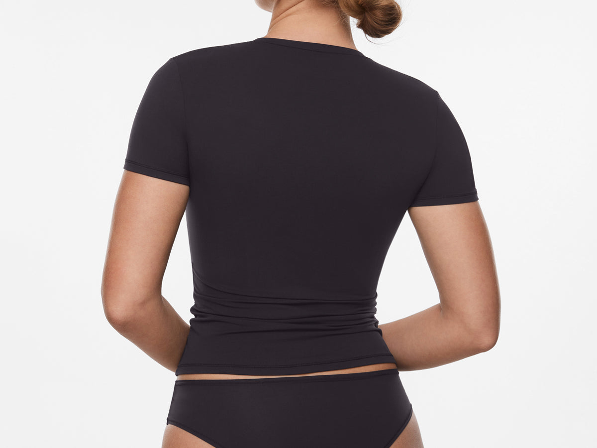 INLYRIC Women‘s Inbarely® Ultra Short Sleeve Top - Double Layer Lipstick Red