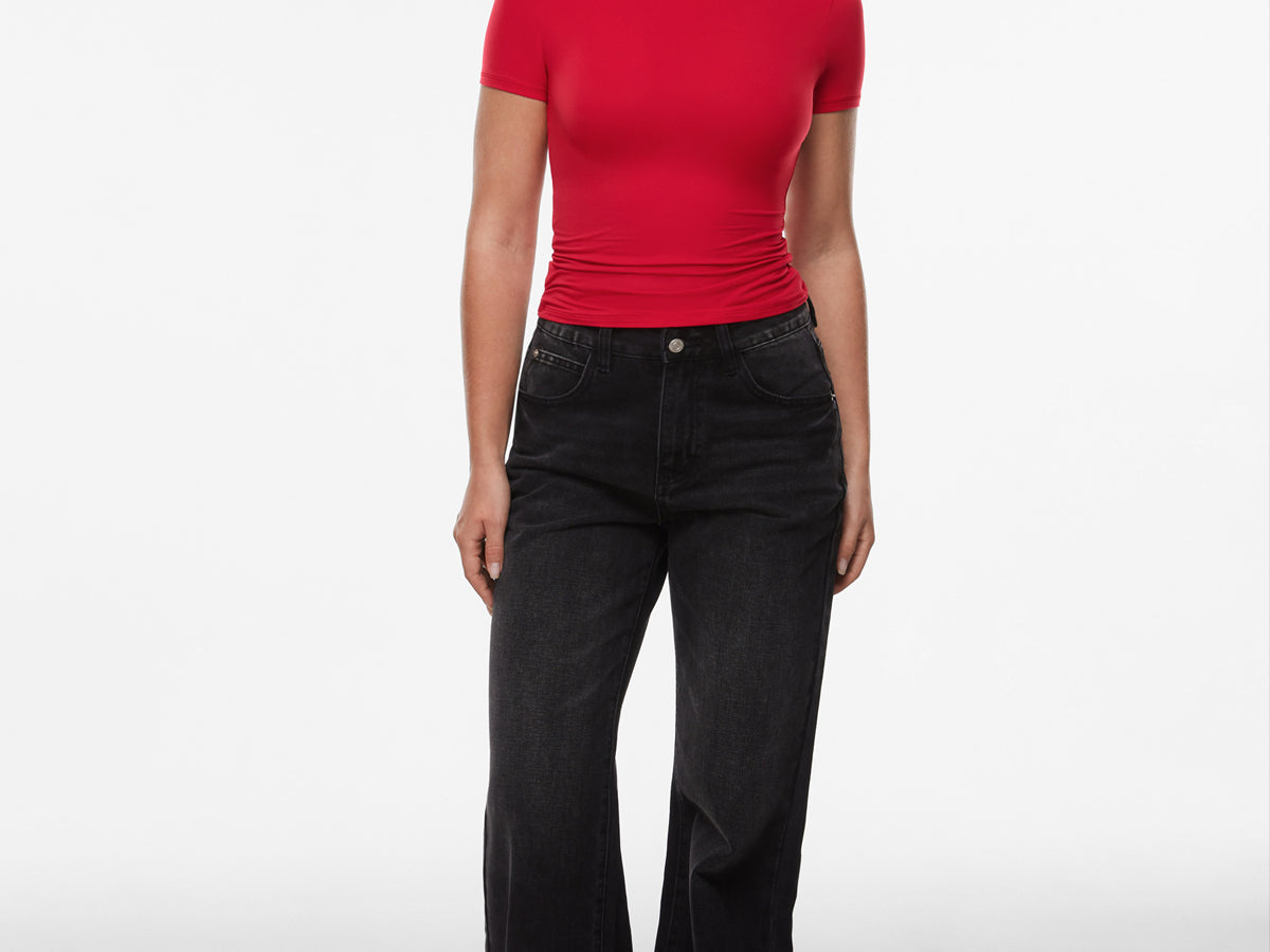 INLYRIC Women‘s Inbarely® Ultra Short Sleeve Top - Double Layer Lipstick Red