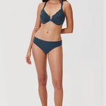 Women's Lace Front Closure Bra Sargasso