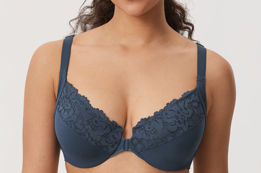 Women's Lace Front Closure Posture Bra Sargasso